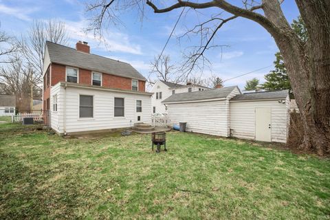 Tiny photo for 910 Vine Street, West Lafayette, IN 47906 (MLS # 202608244)