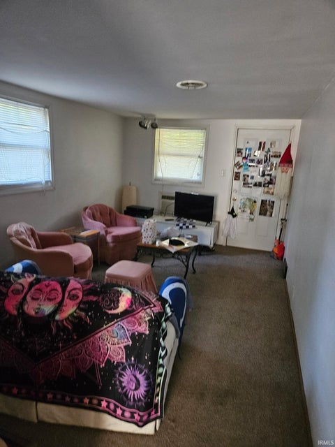 Tiny photo for 426 S King Avenue, Brazil, IN 47834 (MLS # 202638009)