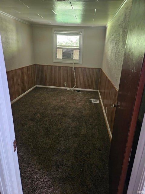 Tiny photo for 426 S King Avenue, Brazil, IN 47834 (MLS # 202638009)