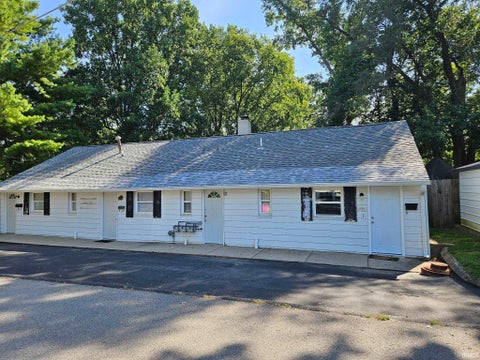 Tiny photo for 426 S King Avenue, Brazil, IN 47834 (MLS # 202638009)