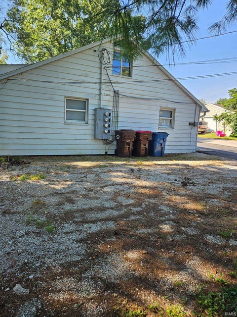 Tiny photo for 426 S King Avenue, Brazil, IN 47834 (MLS # 202638009)