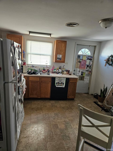 Tiny photo for 426 S King Avenue, Brazil, IN 47834 (MLS # 202638009)