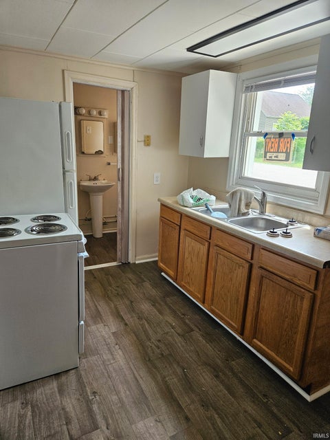 Tiny photo for 426 S King Avenue, Brazil, IN 47834 (MLS # 202638009)