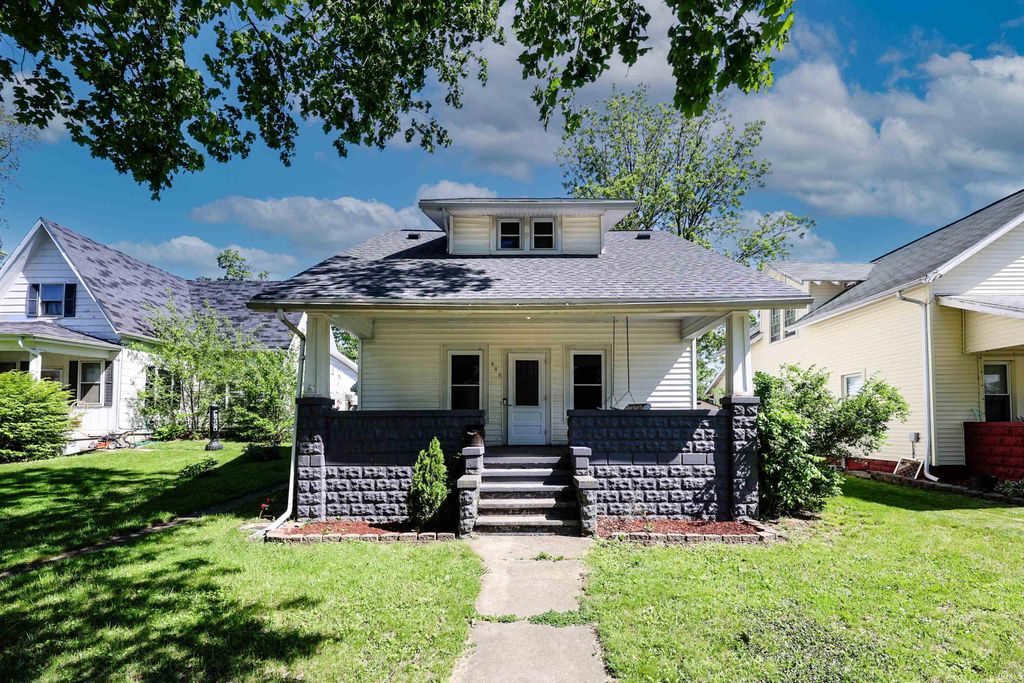 Photo of 405 E Van Buren Street, Columbia City, IN 46725 (MLS # 202619792)