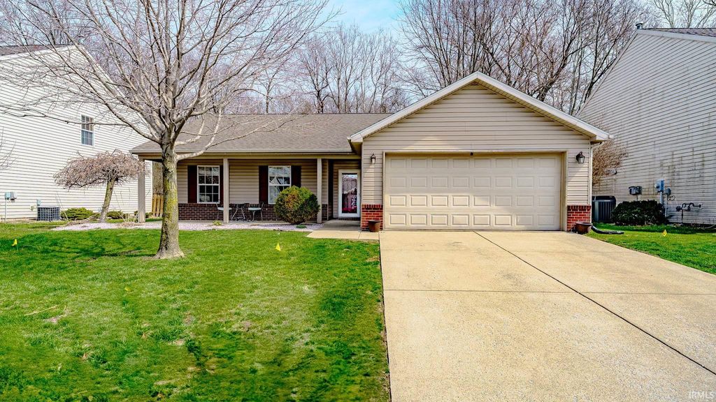 Photo of 4115 Stergen Drive, Lafayette, IN 47909 (MLS # 202610596)