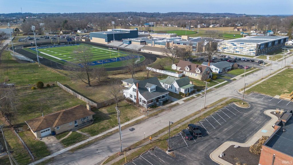 Photo of 425 N 9th Street, Mitchell, IN 47446 (MLS # 202601942)