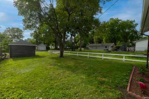 Tiny photo for 922 Monroe Street, Elkhart, IN 46516 (MLS # 202625483)