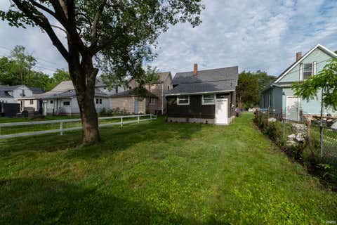 Tiny photo for 922 Monroe Street, Elkhart, IN 46516 (MLS # 202625483)
