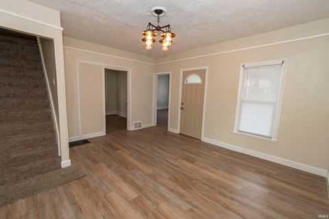 Tiny photo for 922 Monroe Street, Elkhart, IN 46516 (MLS # 202625483)