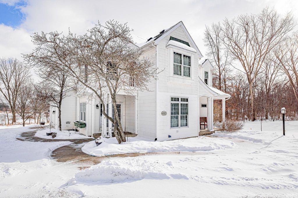 Photo of 1911 S 500 E, Columbia City, IN 46725 (MLS # 202602163)