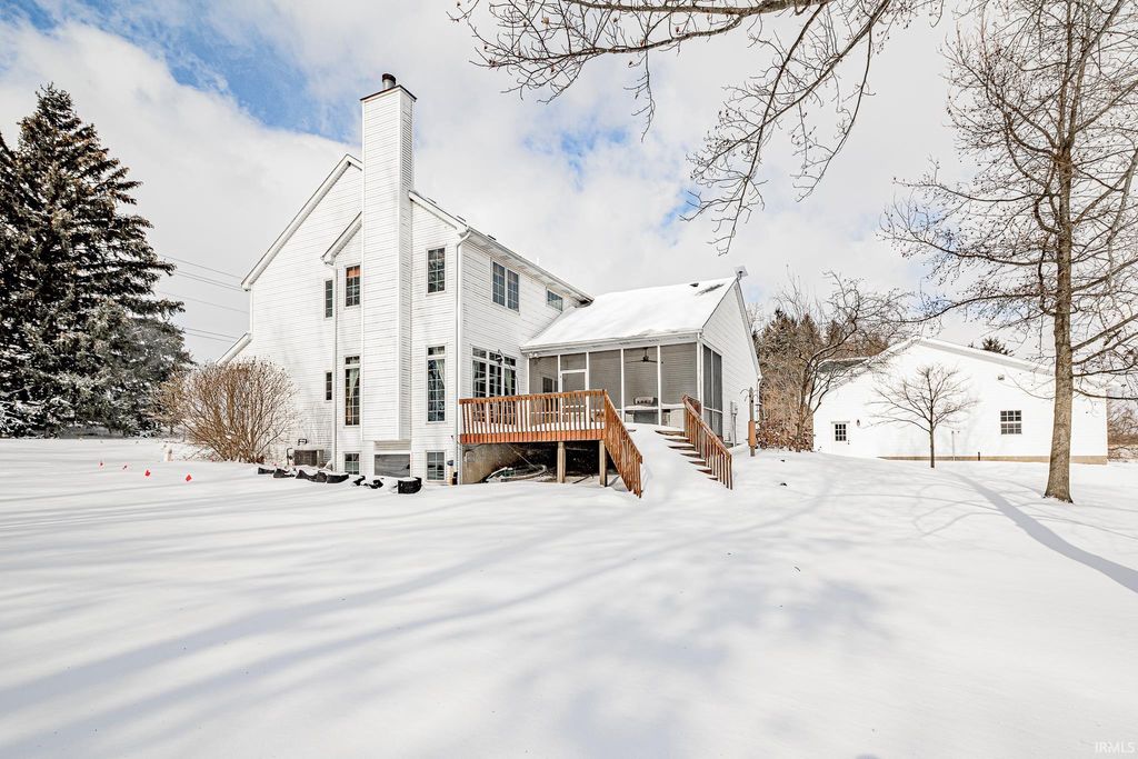 Photo of 1911 S 500 E, Columbia City, IN 46725 (MLS # 202602163)