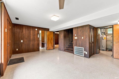 Tiny photo for 4523 Maples Road, Fort Wayne, IN 46816 (MLS # 202637961)