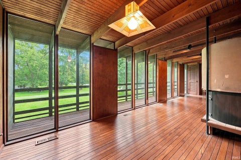 Tiny photo for 4523 Maples Road, Fort Wayne, IN 46816 (MLS # 202637961)
