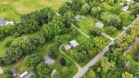 Tiny photo for 4523 Maples Road, Fort Wayne, IN 46816 (MLS # 202637961)