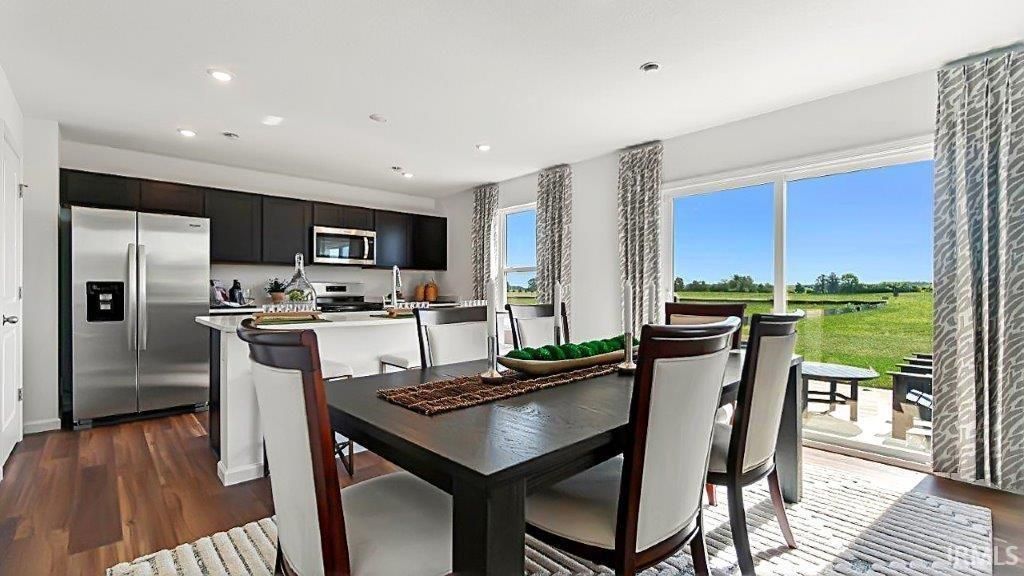 Photo of 2874 Greenville Court, Warsaw, IN 46582 (MLS # 202549956)