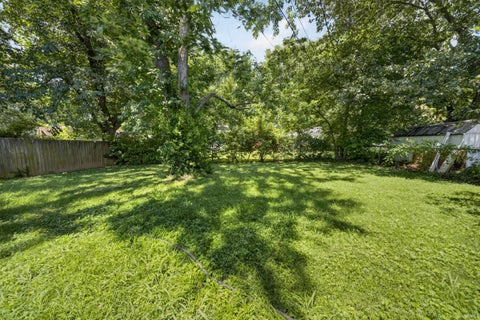 Tiny photo for 2554 E Riverside Drive, Evansville, IN 47714 (MLS # 202628613)