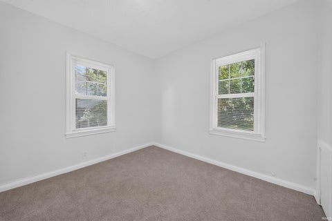 Tiny photo for 2554 E Riverside Drive, Evansville, IN 47714 (MLS # 202628613)