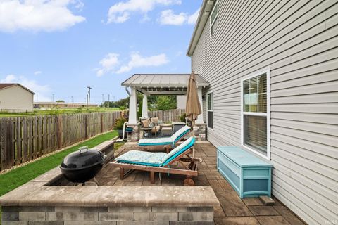 Tiny photo for 5054 Indigo Court, Lafayette, IN 47909 (MLS # 202534707)