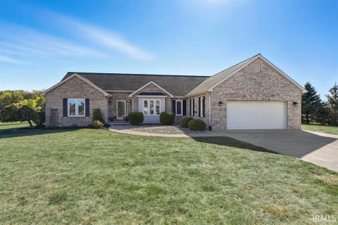 Photo of 2866 W State Road 26, Hartford City, IN 47348 (MLS # 202615777)