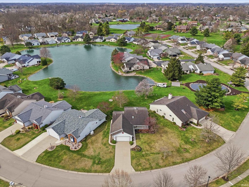 Photo of 2908 Wood Knoll Lane, Fort Wayne, IN 46804 (MLS # 202611230)