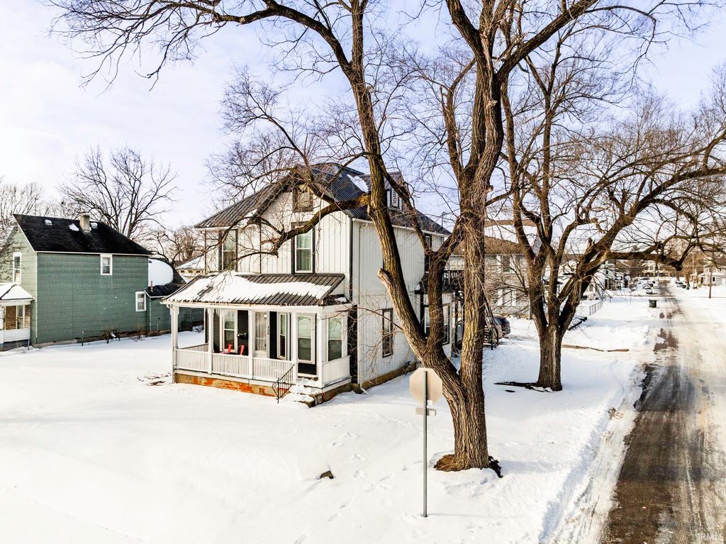 Photo of 735 N Elm Street, Muncie, IN 47305 (MLS # 202603762)