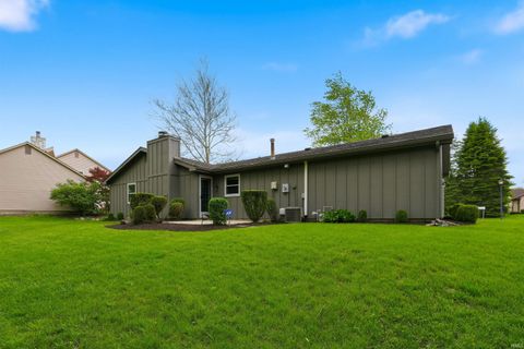 Tiny photo for 1623 Channel Place, Fort Wayne, IN 46825 (MLS # 202618468)