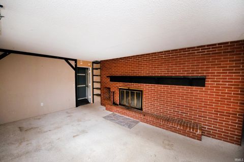 Tiny photo for 8615 W State Rd 26, Rossville, IN 46065 (MLS # 202545199)