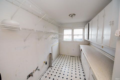 Tiny photo for 8615 W State Rd 26, Rossville, IN 46065 (MLS # 202545199)