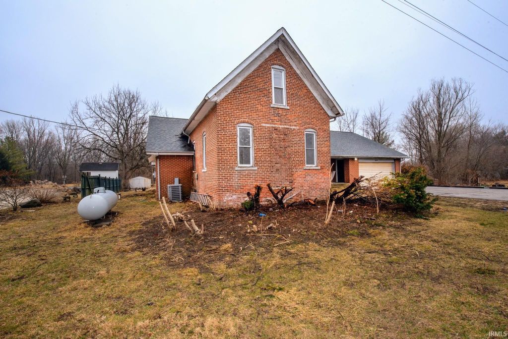 Photo of 8615 W State Rd 26, Rossville, IN 46065 (MLS # 202545199)