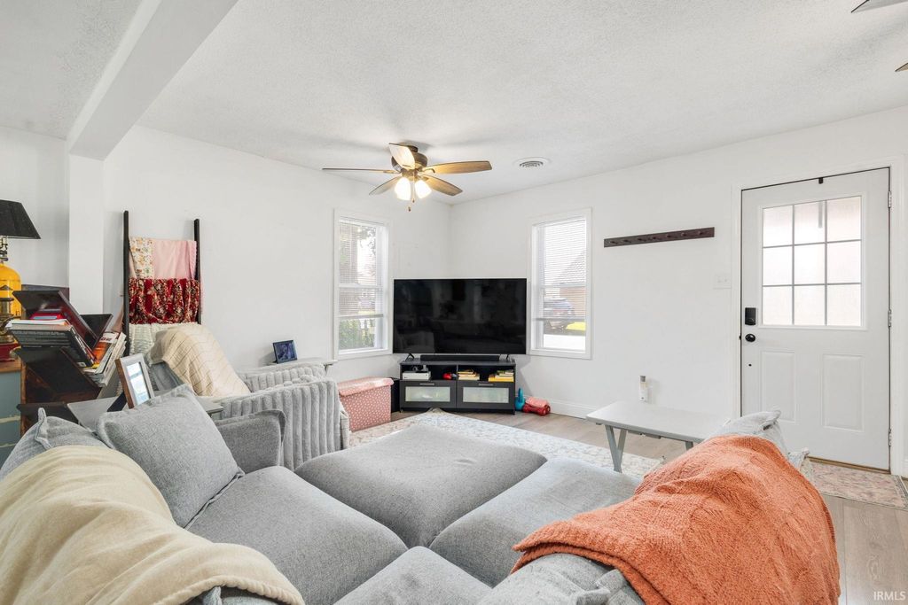 Photo of 403 W Ellis Street, Knox, IN 46534 (MLS # 202627395)