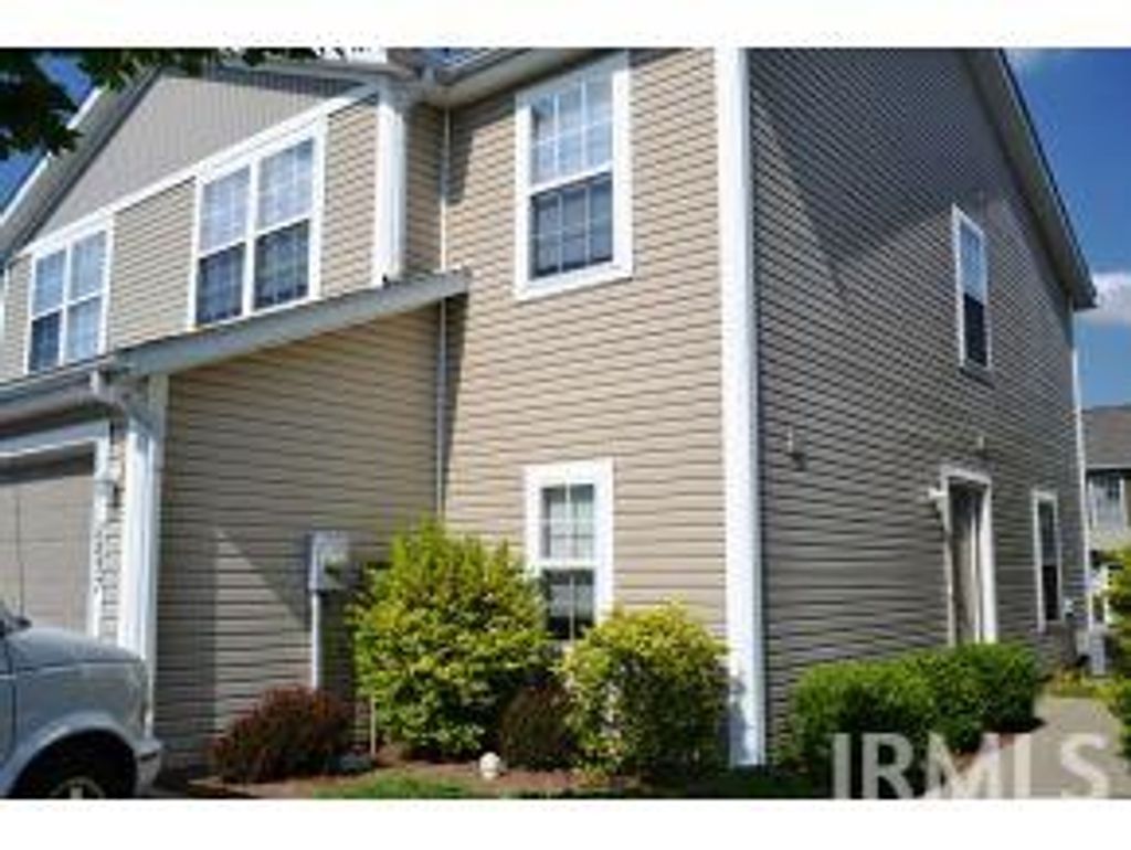 Photo of 2897 S Walnut Street Pike, Bloomington, IN 47401 (MLS # 202600936)