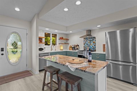 Tiny photo for 2083 W 425 North Road, Kokomo, IN 46901 (MLS # 202603728)