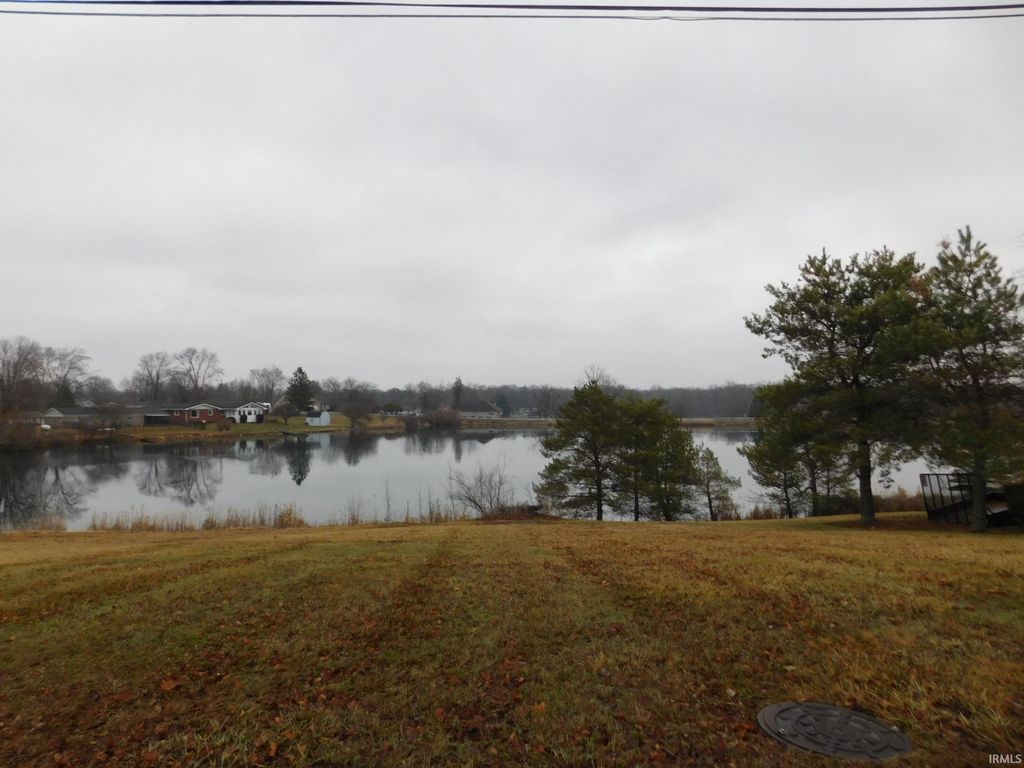 Photo of Shamrock Lake #100, Hartford City, IN 47348 (MLS # 202600642)