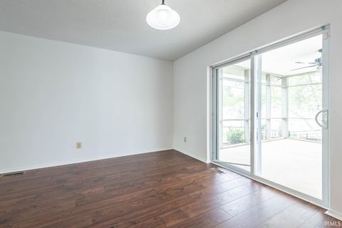 Tiny photo for 2200 S Sweetbriar Court, Bloomington, IN 47401 (MLS # 202618030)