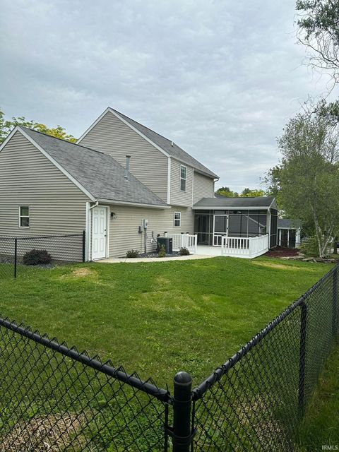 Tiny photo for 2200 S Sweetbriar Court, Bloomington, IN 47401 (MLS # 202618030)