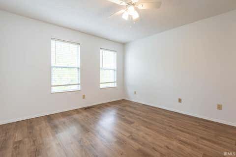 Tiny photo for 2200 S Sweetbriar Court, Bloomington, IN 47401 (MLS # 202618030)