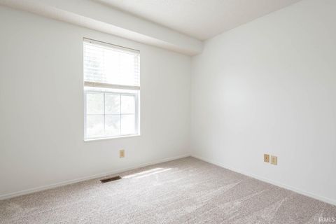 Tiny photo for 2200 S Sweetbriar Court, Bloomington, IN 47401 (MLS # 202618030)