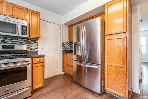 Tiny photo for 2200 S Sweetbriar Court, Bloomington, IN 47401 (MLS # 202618030)