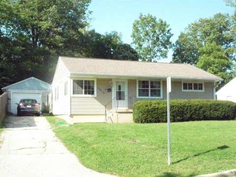 Photo of 2619 E 5th Street, Bloomington, IN 47408 (MLS # 202624788)