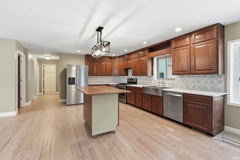 Tiny photo for 1080 North Shore Drive, Rome City, IN 46784 (MLS # 202634207)