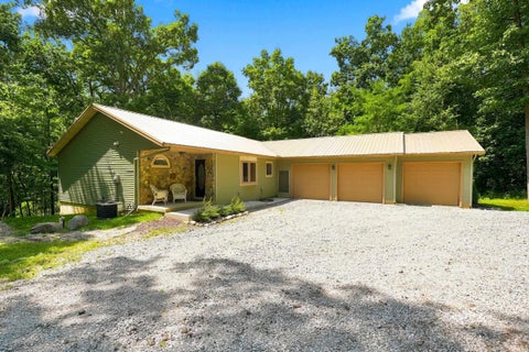 Tiny photo for 1080 North Shore Drive, Rome City, IN 46784 (MLS # 202634207)