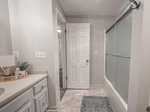 Tiny photo for 8544 Framewood Drive, Newburgh, IN 47630 (MLS # 202619750)