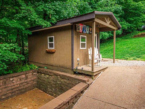 Tiny photo for 8544 Framewood Drive, Newburgh, IN 47630 (MLS # 202619750)