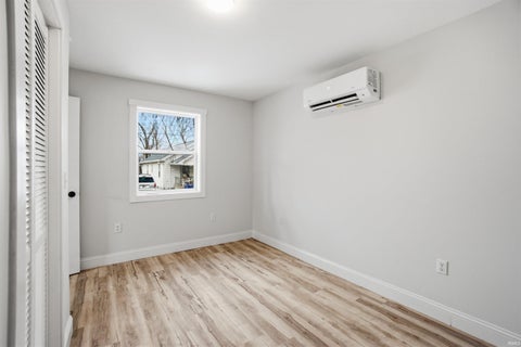 Tiny photo for 913 W Virginia Avenue, Kokomo, IN 46902 (MLS # 202623472)