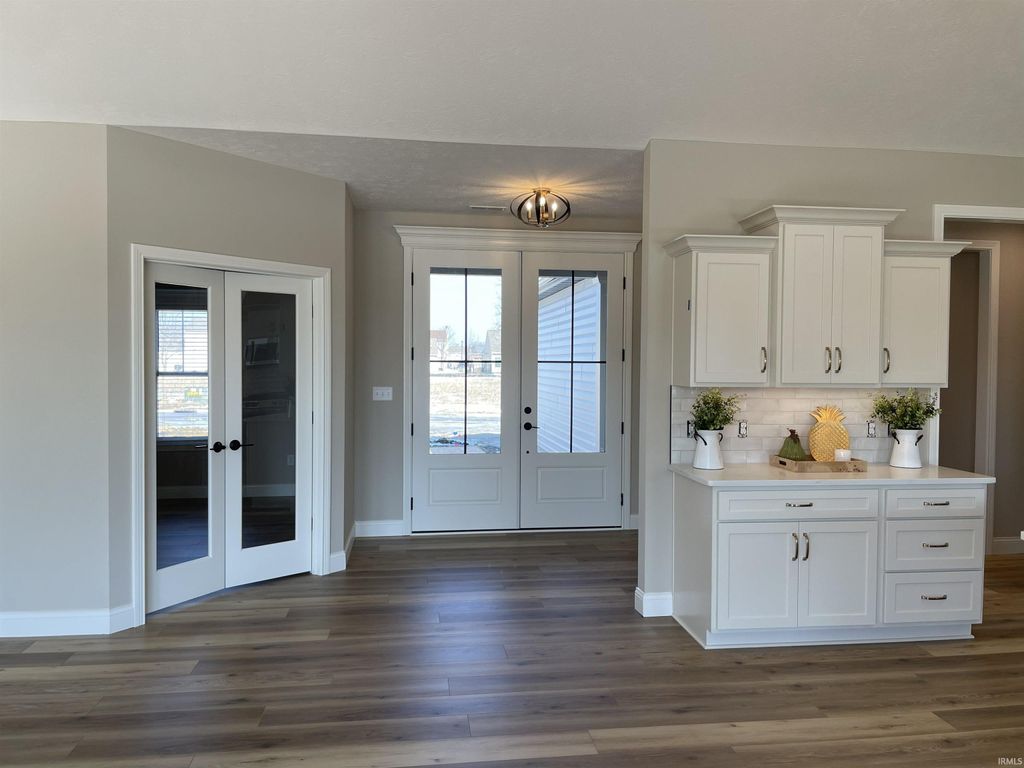 Photo of 429 Carlton Drive, West Lafayette, IN 47906 (MLS # 202604231)