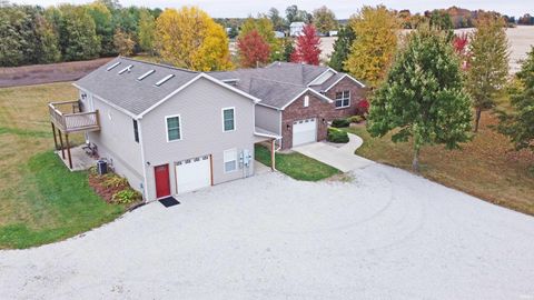 Tiny photo for 9600 E 450 S, Lafayette, IN 47905 (MLS # 202515457)