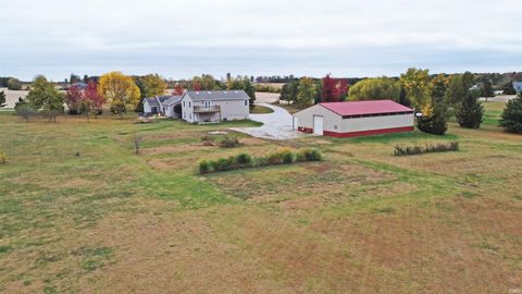 Tiny photo for 9600 E 450 S, Lafayette, IN 47905 (MLS # 202515457)