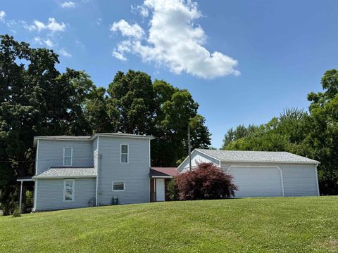 Photo of 375 W SR 218, Camden, IN 46917 (MLS # 202513386) Photo of 375 W SR 218, Camden, IN 46917 (MLS # 202513386)