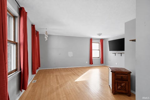 Tiny photo for 3989 Wolke Drive, Richmond, IN 47374 (MLS # 202643630)