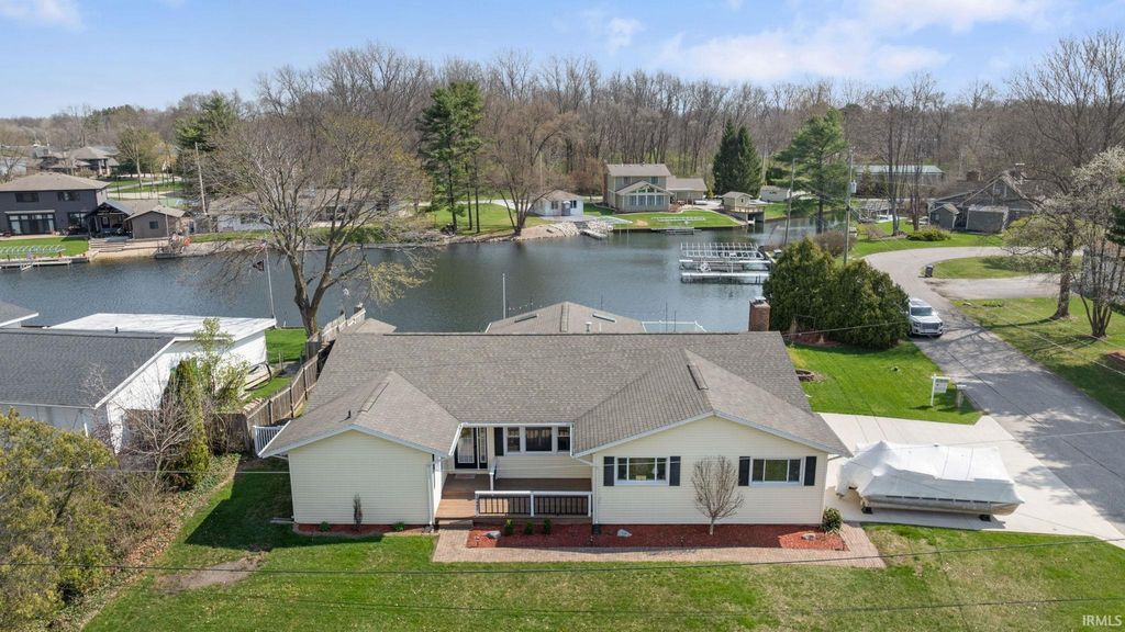 Photo of 54442 Susquehanna Court, Elkhart, IN 46516 (MLS # 202612210)